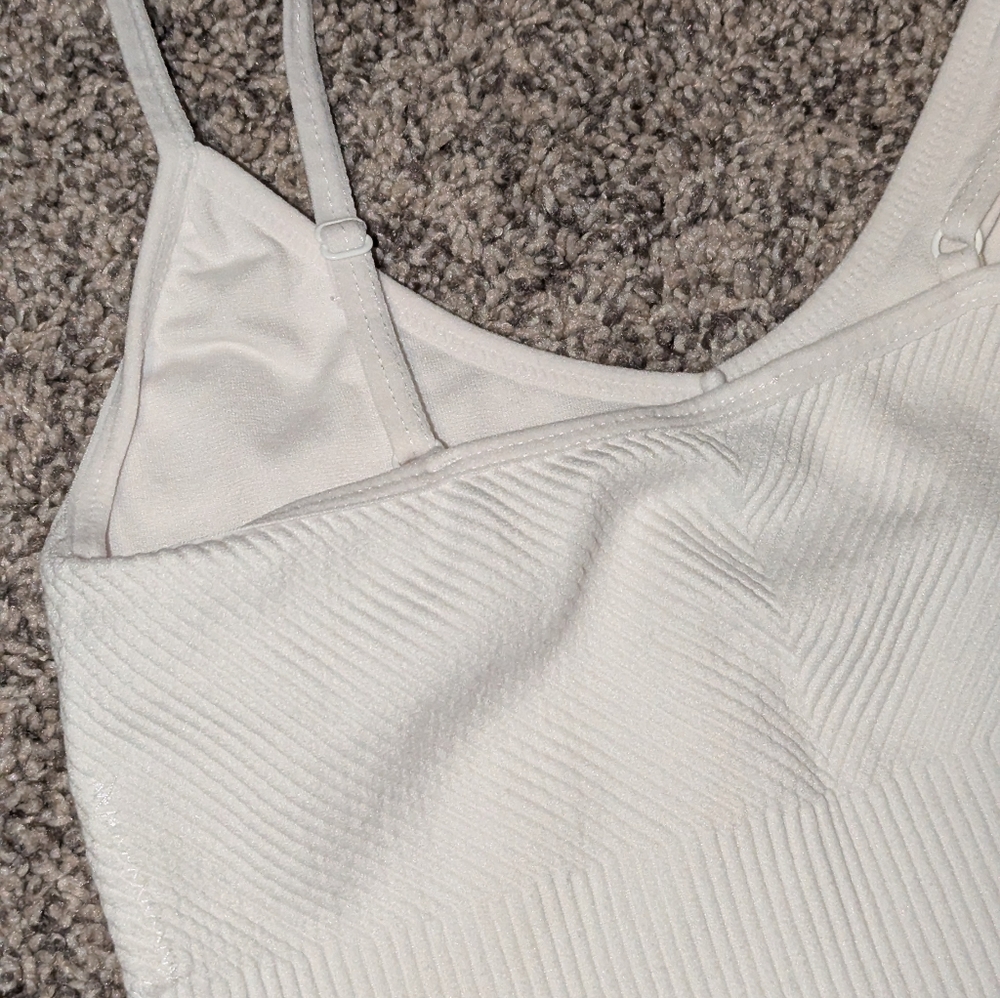 Good Days Black Capris Size S & No Boundaries White Fitted Tank Size S - Picture 6 of 7